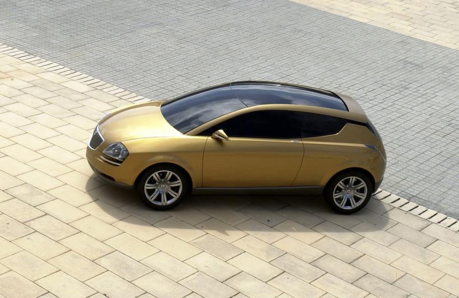  Lancia Granturismo Stilnovo 2003 года  (фото 8 из 20)